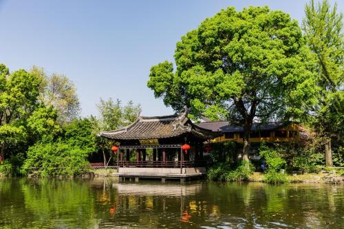 crowne plaza shaoxing binhai new area by ihg