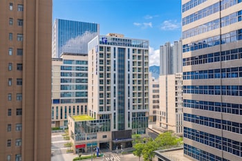 holiday inn express shenzhen baolong metro station by ihg