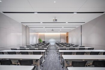holiday inn express shenzhen baolong metro station by ihg