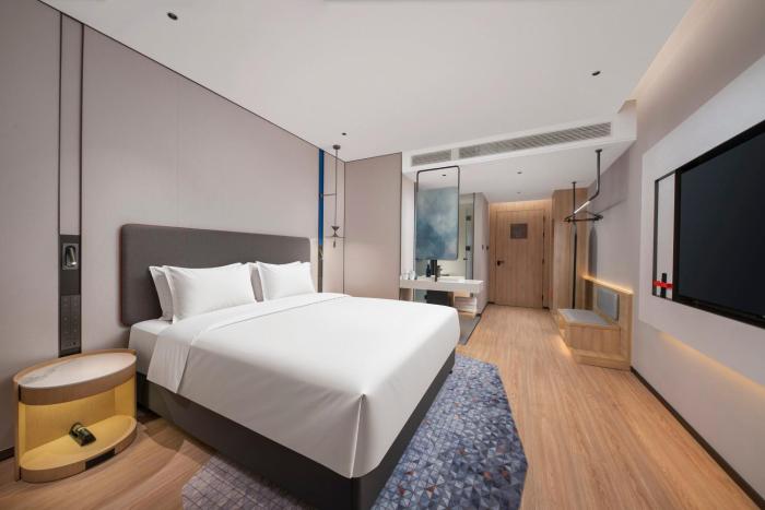 holiday inn express shenzhen baolong metro station by ihg