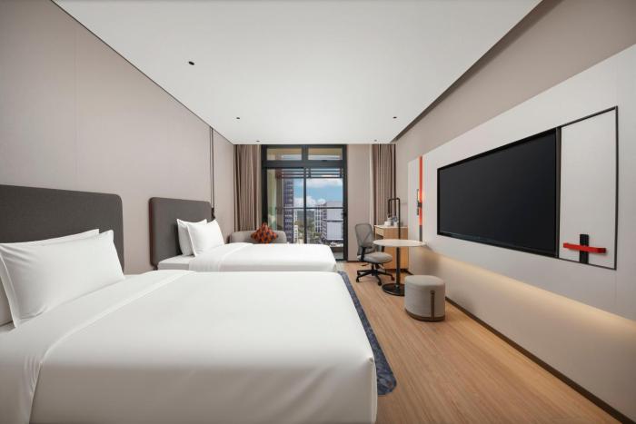 holiday inn express shenzhen baolong metro station by ihg