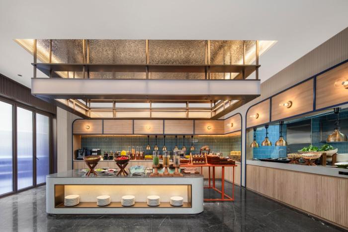 holiday inn express shenzhen baolong metro station by ihg