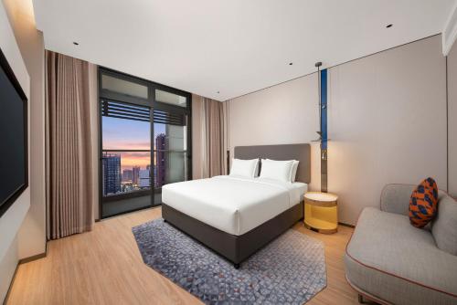 holiday inn express shenzhen baolong metro station by ihg