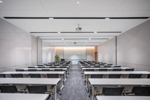 holiday inn express shenzhen baolong metro station by ihg