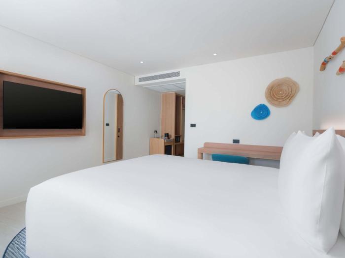 ibis styles phuket bangtao