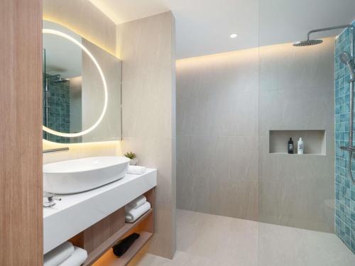 ibis styles phuket bangtao