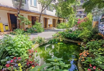 Fengyin Tianjiao Courtyard Hotel,,3 star