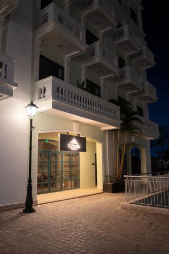 cybade hotel