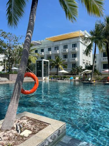 cybade hotel