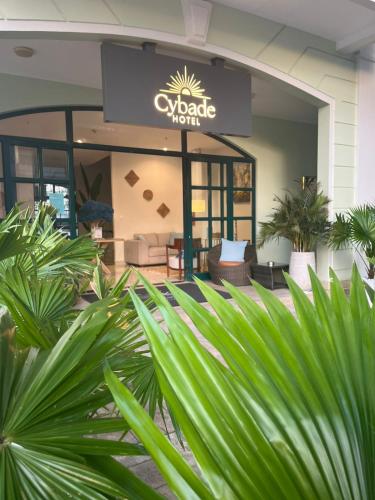 cybade hotel