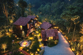 wood panda luxury resort wayanad