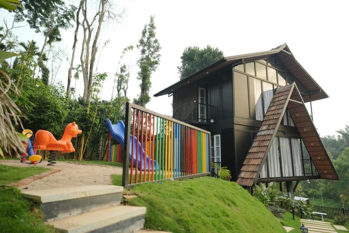 wood panda luxury resort wayanad