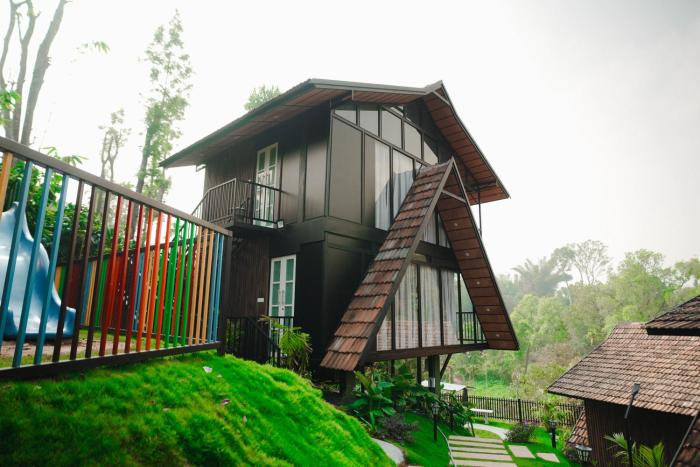 wood panda luxury resort wayanad