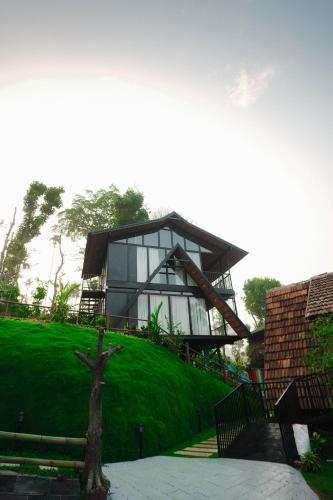 wood panda luxury resort wayanad