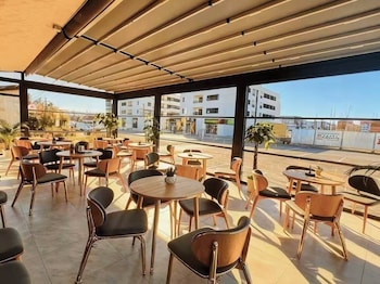 sky vista hotel