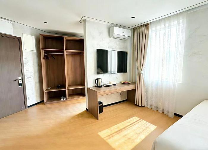 sky vista hotel