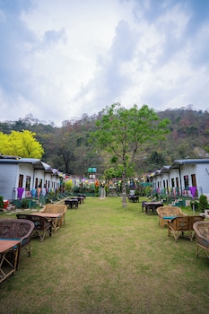 velvet valley resort