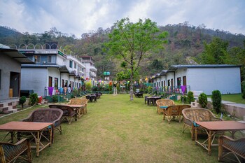 velvet valley resort