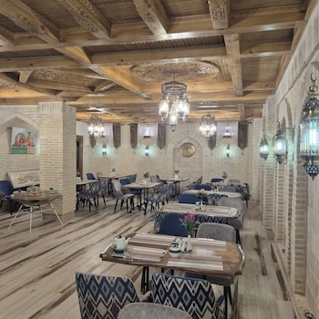 mehrob hotel