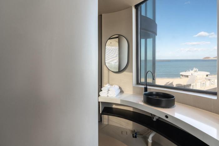 bay four seasons castle hotel