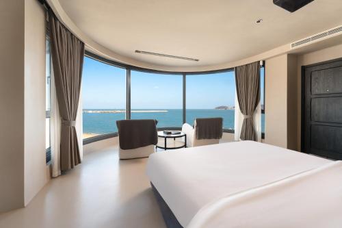 bay four seasons castle hotel