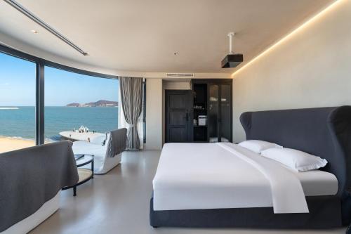 bay four seasons castle hotel