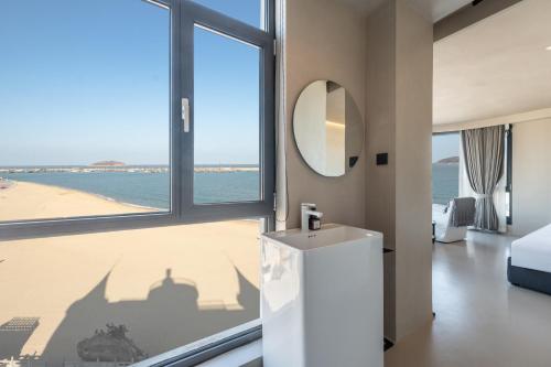 bay four seasons castle hotel