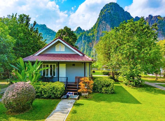 handv bungalow vangvieng