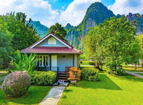 handv bungalow vangvieng