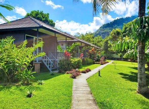 handv bungalow vangvieng