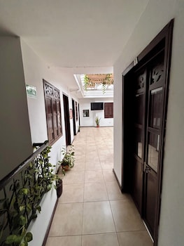 Hotel Santa Marta's,,3 star