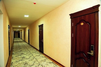 Hotel Mir,,3 star