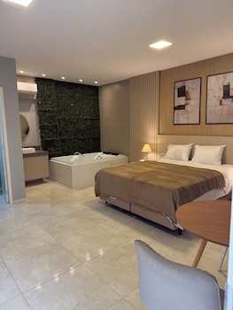 Exclusive Hotel,,3 star