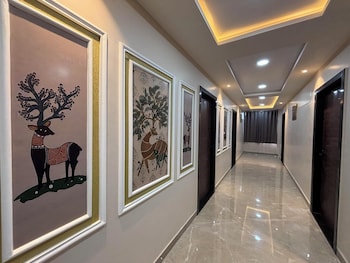 hotel shri ram legacy