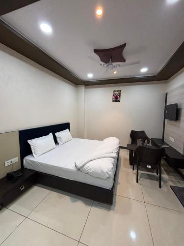 hotel shri ram legacy