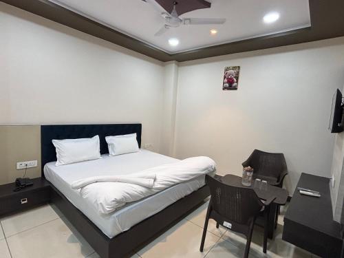 hotel shri ram legacy