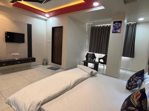hotel shri ram legacy