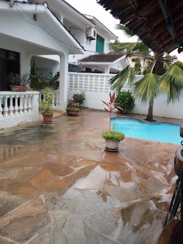 punda milia paradise hotel shanzu