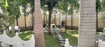 hotel aryana court bamburi