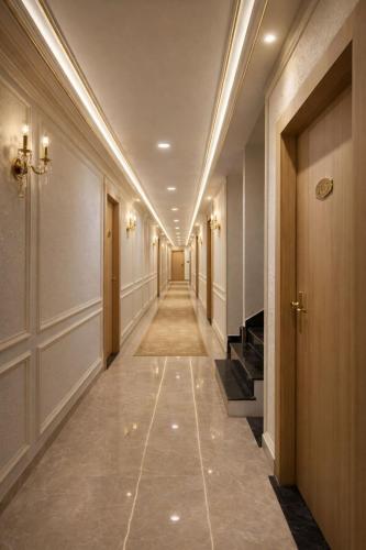 Narayana Grand Hotel,,3 star
