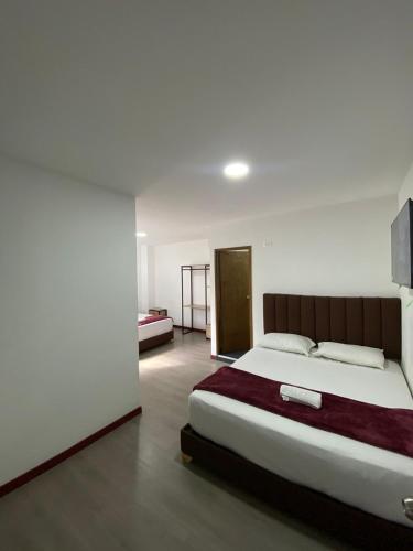hotel gallery by 70