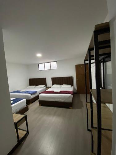 hotel gallery by 70