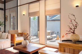 zsz hot spring resort