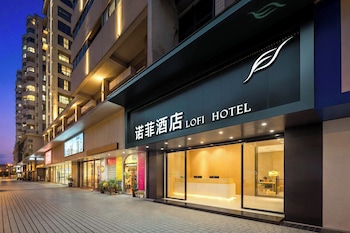 Lofi Hotel - Pazhou Canton Fair Center,,3 star