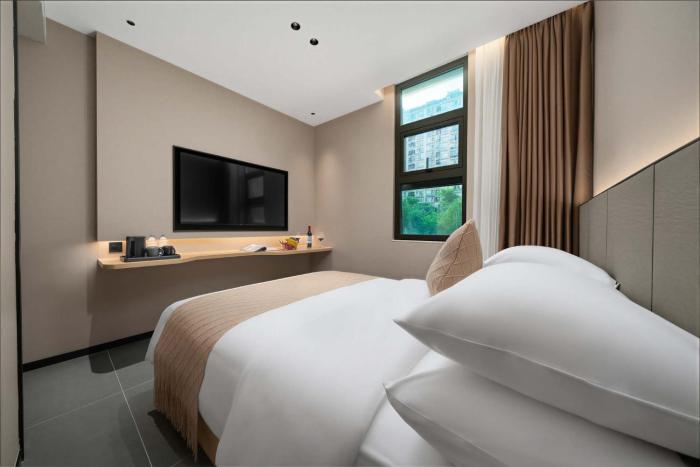 lofi hotel pazhou canton fair center