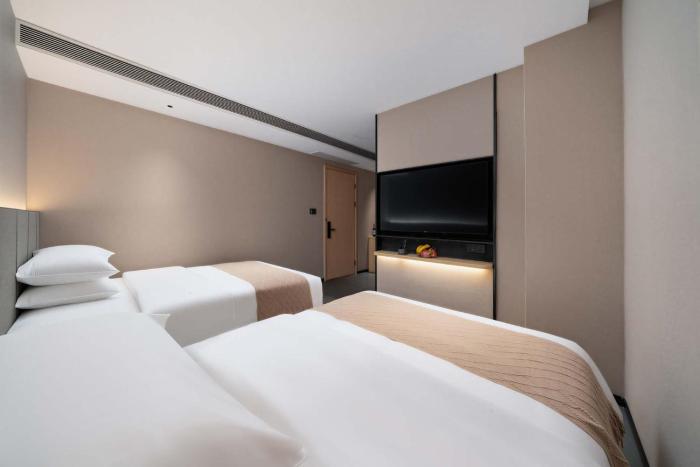 lofi hotel pazhou canton fair center