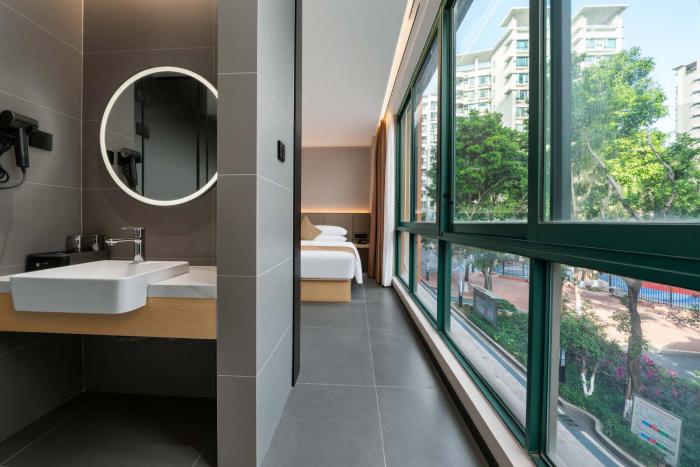 lofi hotel pazhou canton fair center