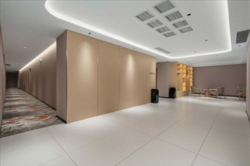 lofi hotel pazhou canton fair center