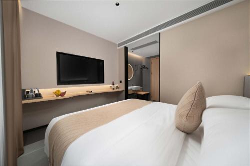 lofi hotel pazhou canton fair center