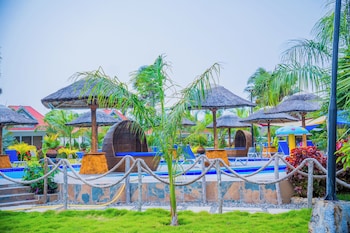 sea eagle oceanfront